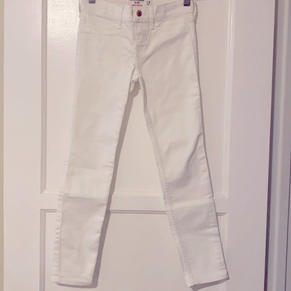 White Abercrombie and Fitch Kids Super Skinny Jeans